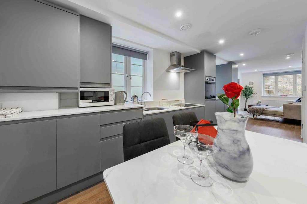 Holiday Home Sleep 8 Central London 9Elms Exteriér fotografie