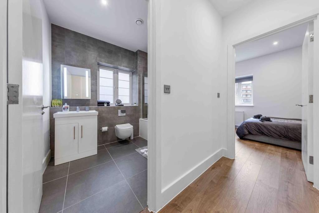 Holiday Home Sleep 8 Central London 9Elms Exteriér fotografie